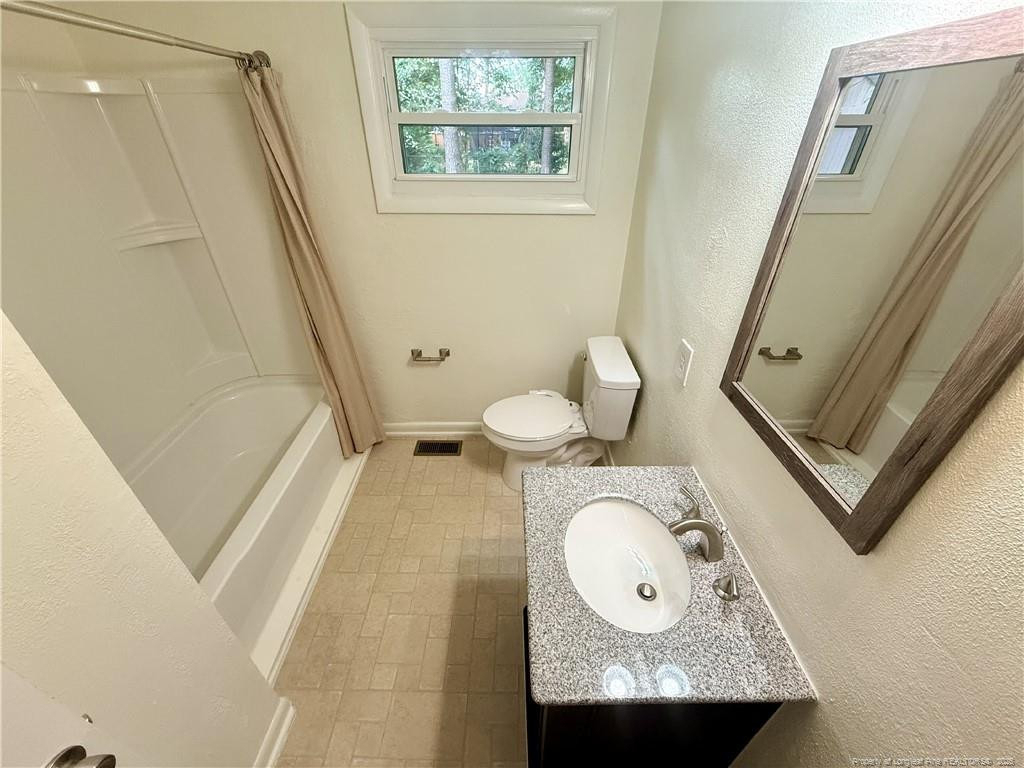 1009 Louisburg Place - Photo 17