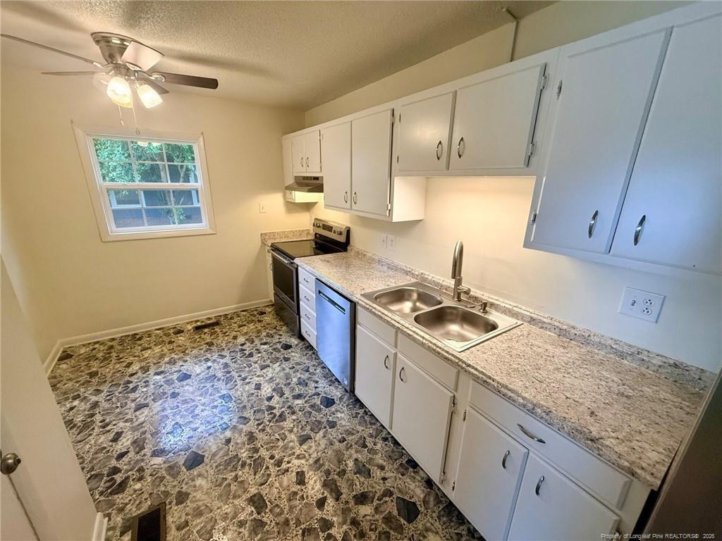 1009 Louisburg Place - Photo 8