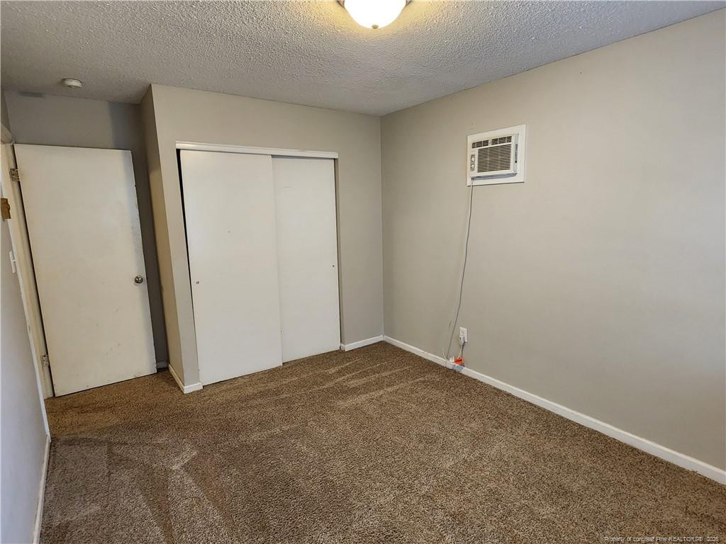 408 Sheila Street - Photo 11