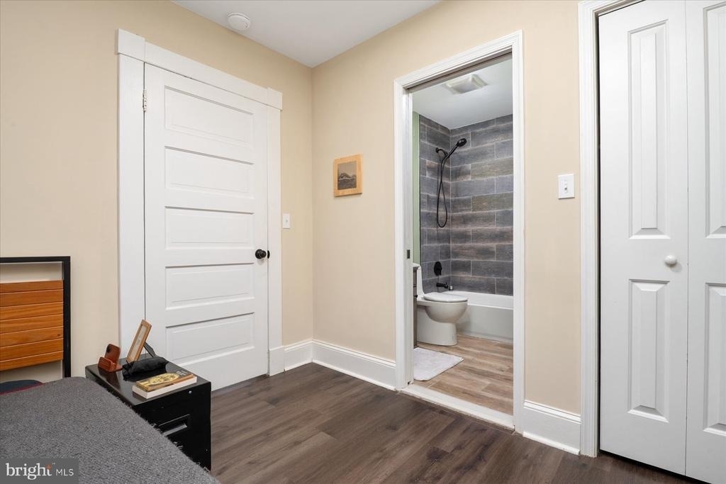 104 Maple Avenue - Photo 9