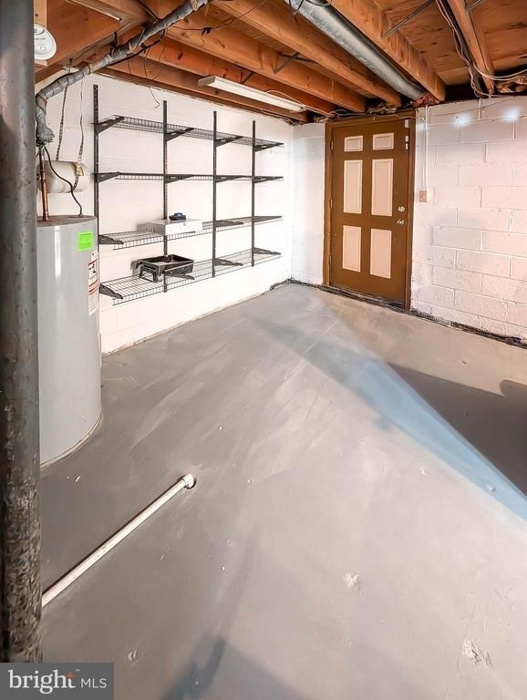 404 Liberty Court - Photo 12