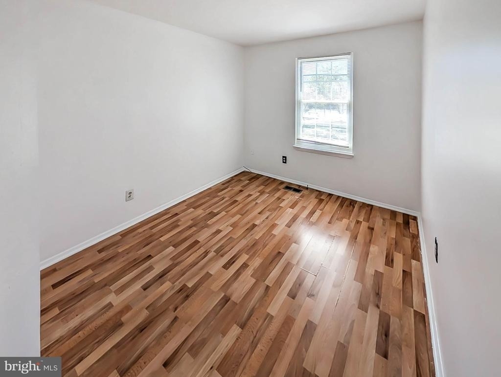 404 Liberty Court - Photo 29
