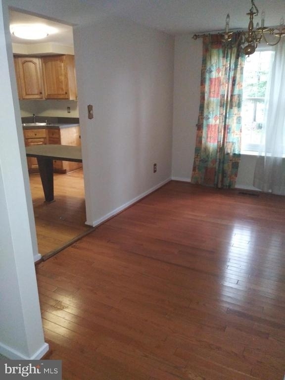 405 Trimble Road - Photo 3