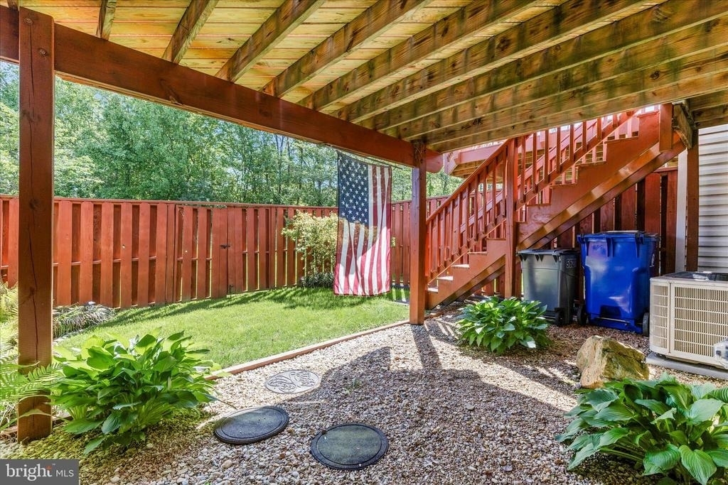 5621 Queen Anne Court - Photo 40