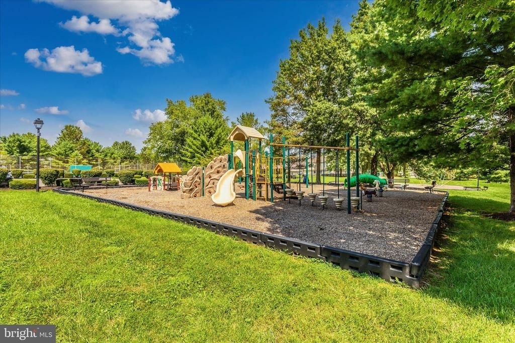 5621 Queen Anne Court - Photo 56