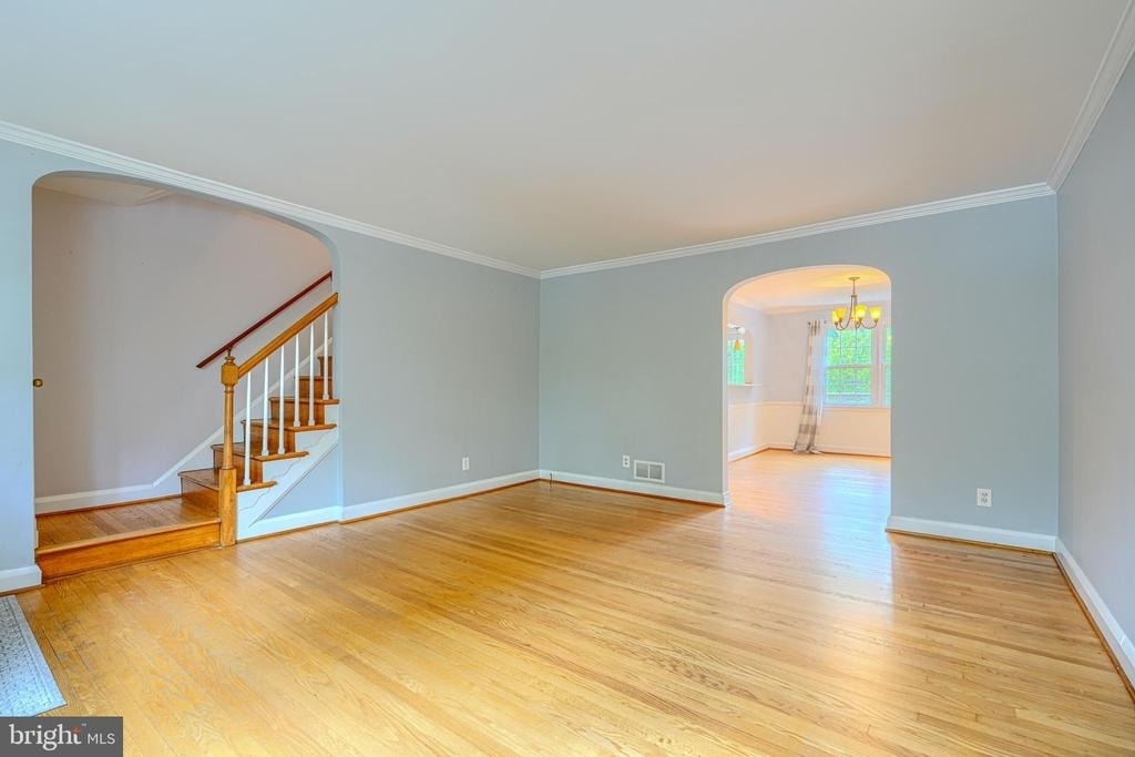 372 Old Trail Road - Photo 4