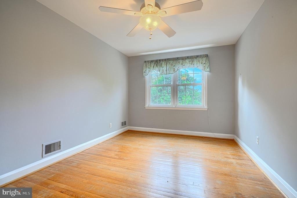 372 Old Trail Road - Photo 18