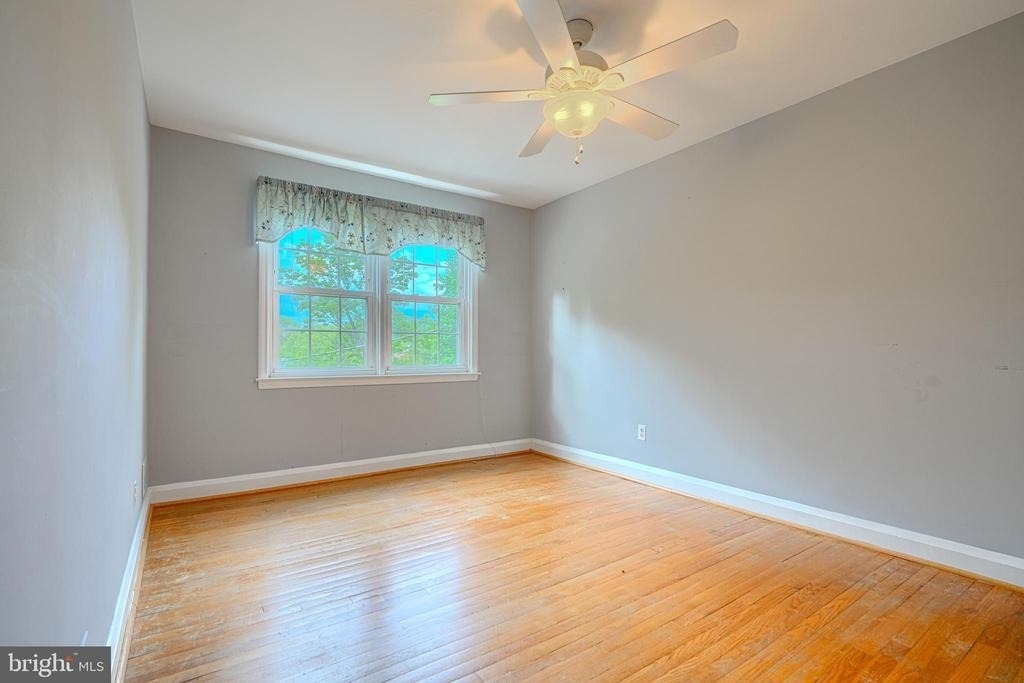 372 Old Trail Road - Photo 17