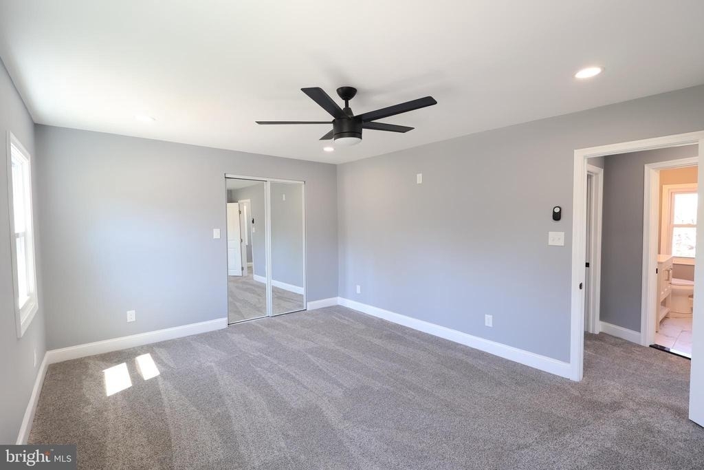5110 Kenwood Avenue - Photo 23