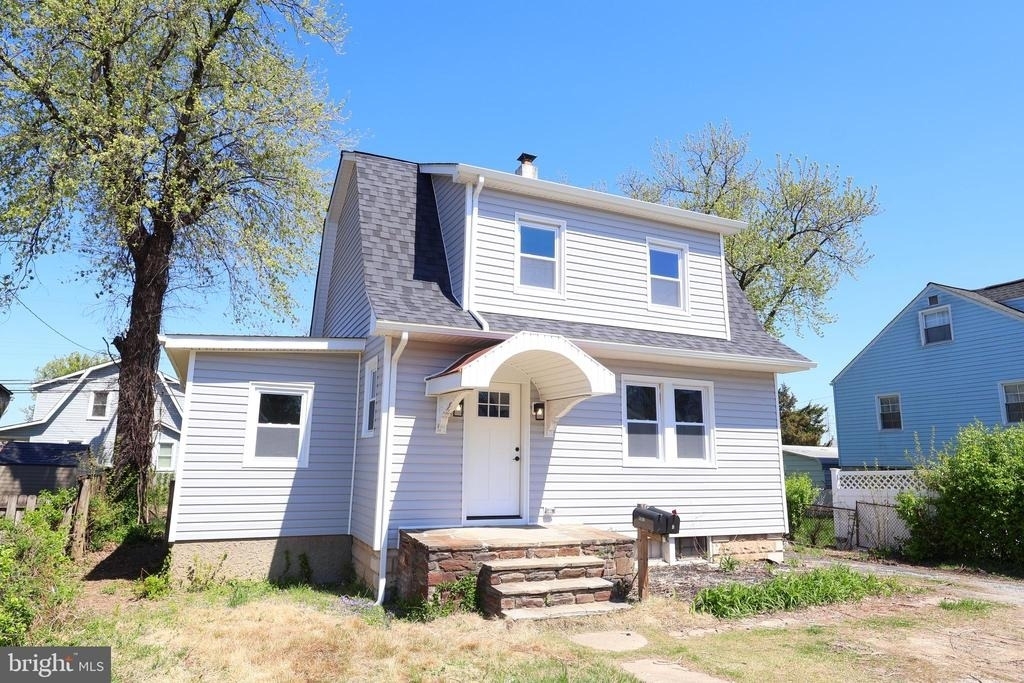5110 Kenwood Avenue - Photo 2
