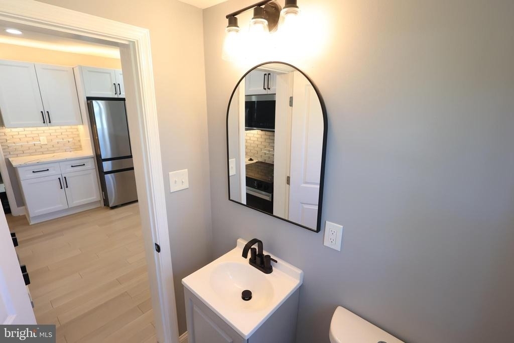 5110 Kenwood Avenue - Photo 21