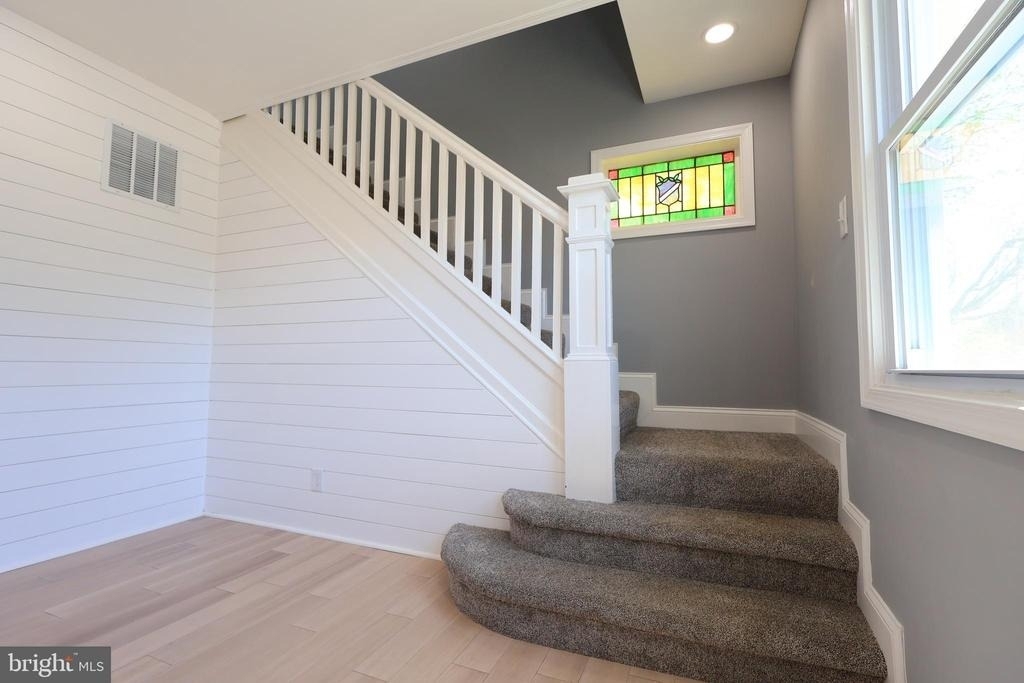 5110 Kenwood Avenue - Photo 29