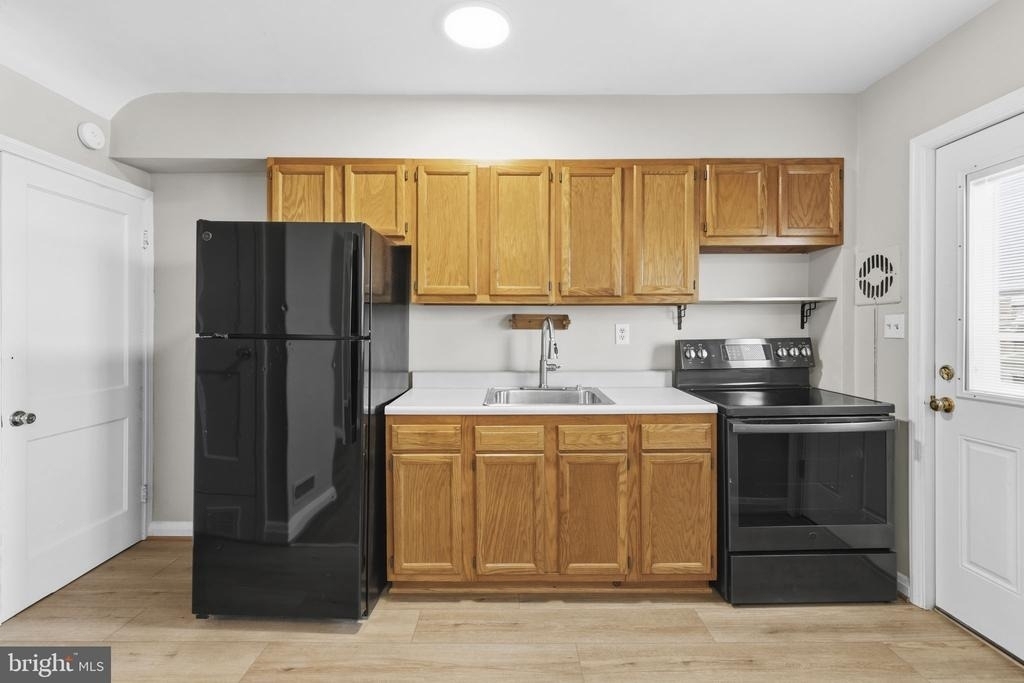 7124 Gough Street - Photo 8