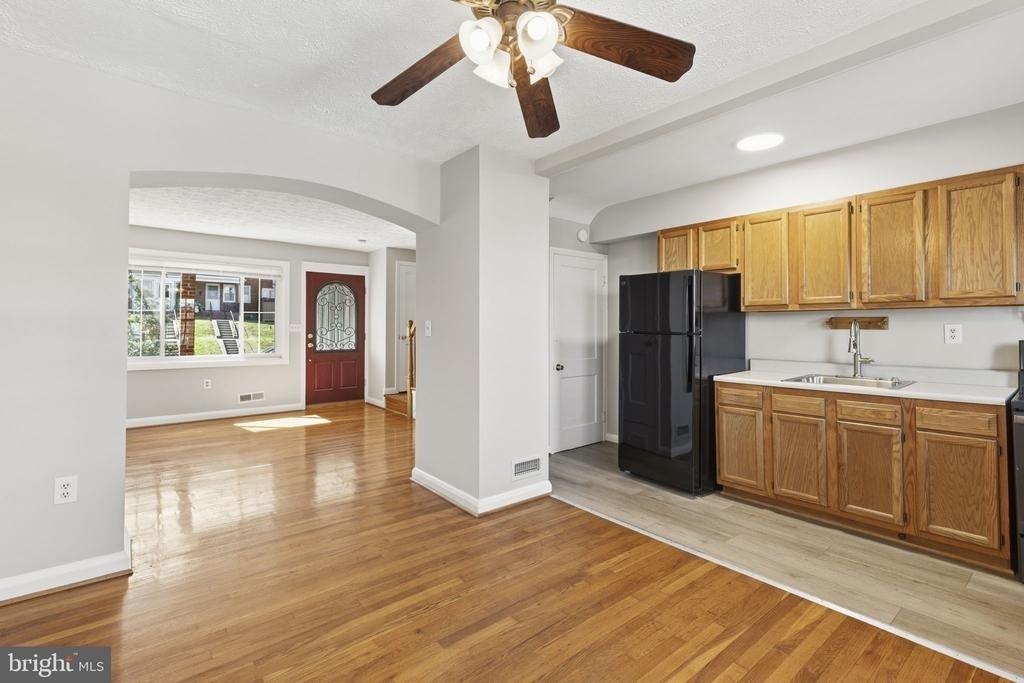 7124 Gough Street - Photo 6