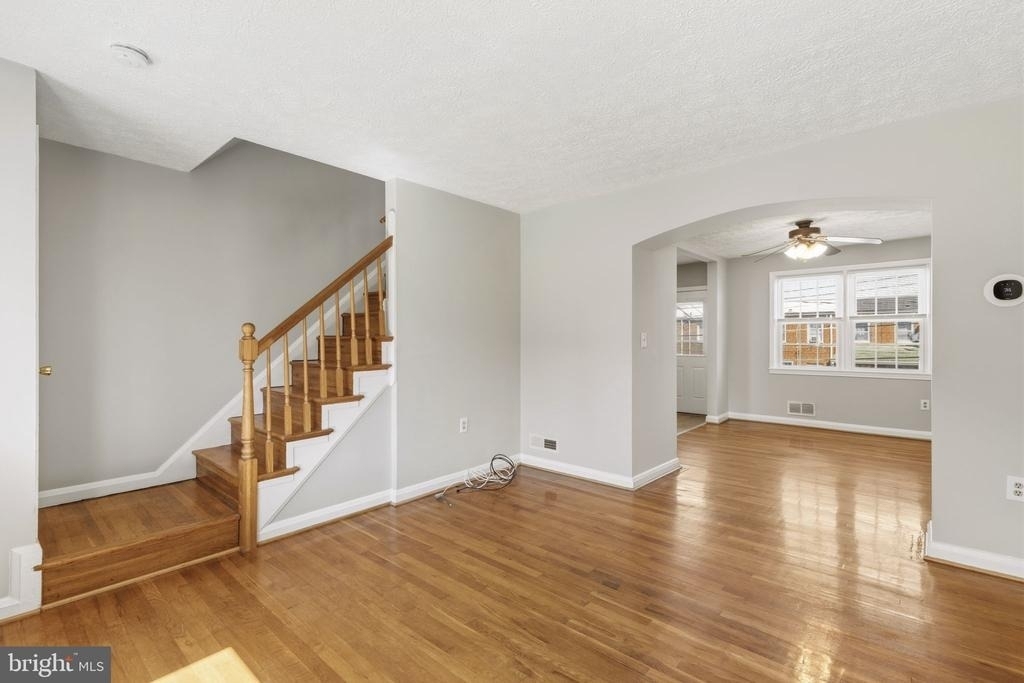 7124 Gough Street - Photo 5