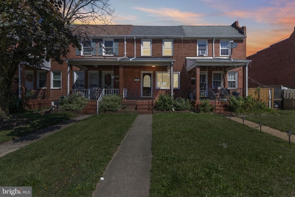 7124 Gough Street - Photo 1