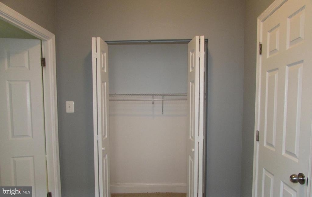 2735 Chesterfield Avenue - Photo 18