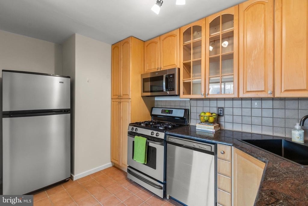 1401 Pennsylvania Avenue - Photo 21