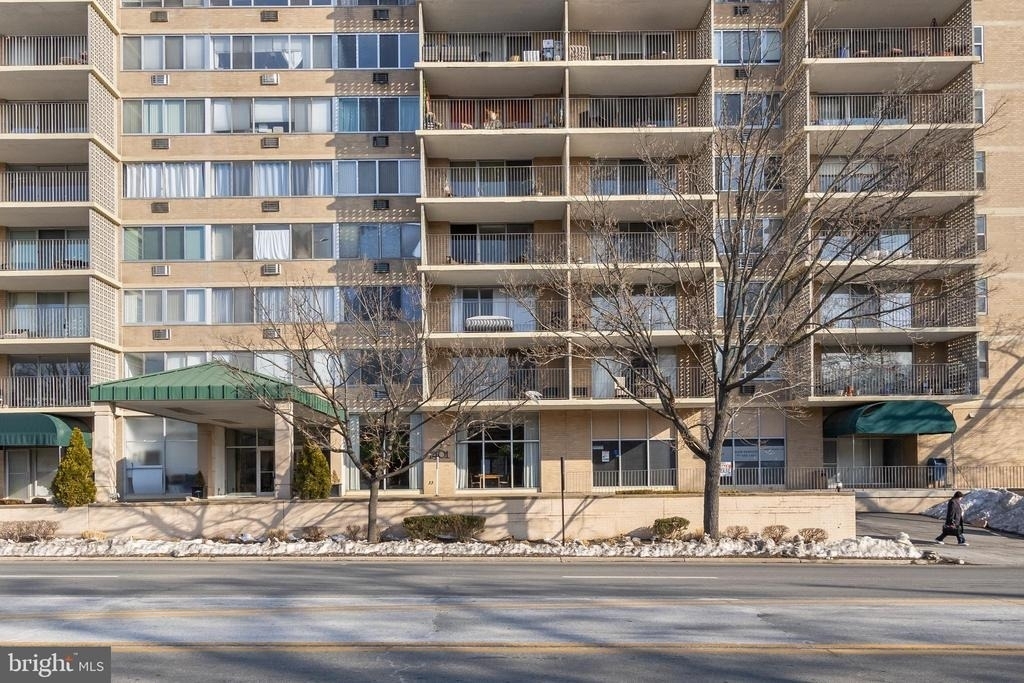 1401 Pennsylvania Avenue - Photo 3