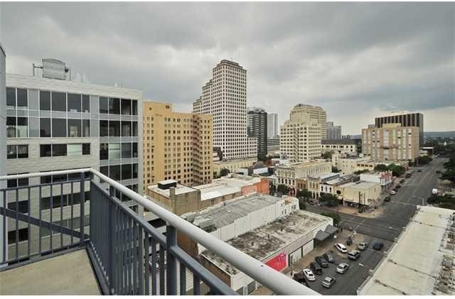 800 Brazos St - Photo 16