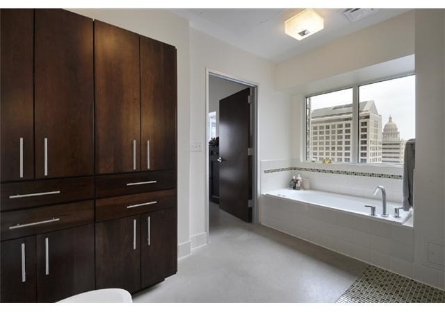 800 Brazos St - Photo 10