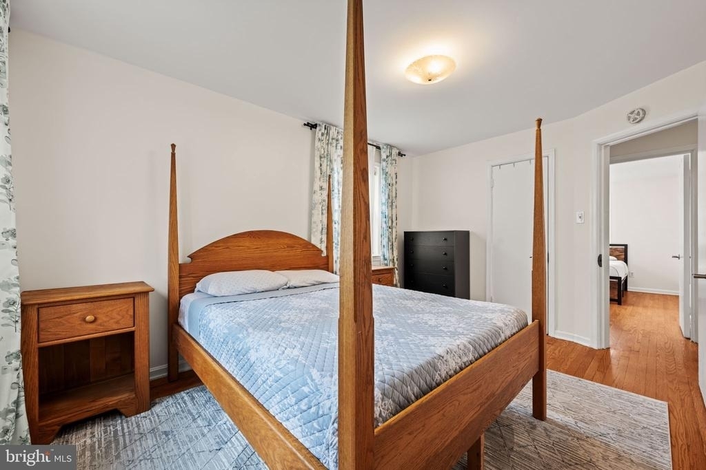 139 Hawaii Avenue Ne - Photo 9