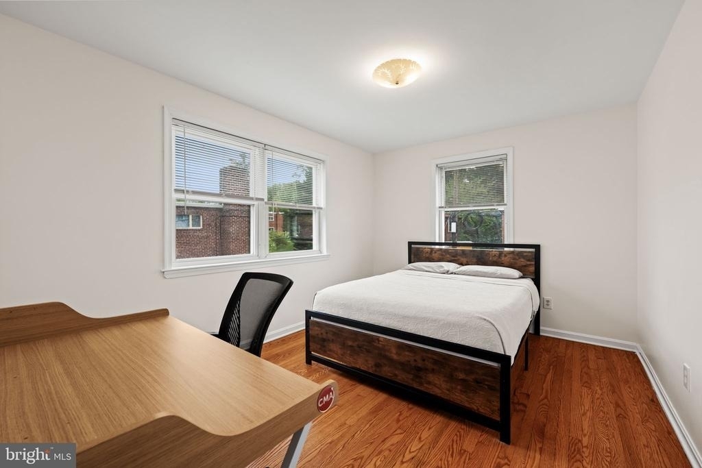 139 Hawaii Avenue Ne - Photo 10
