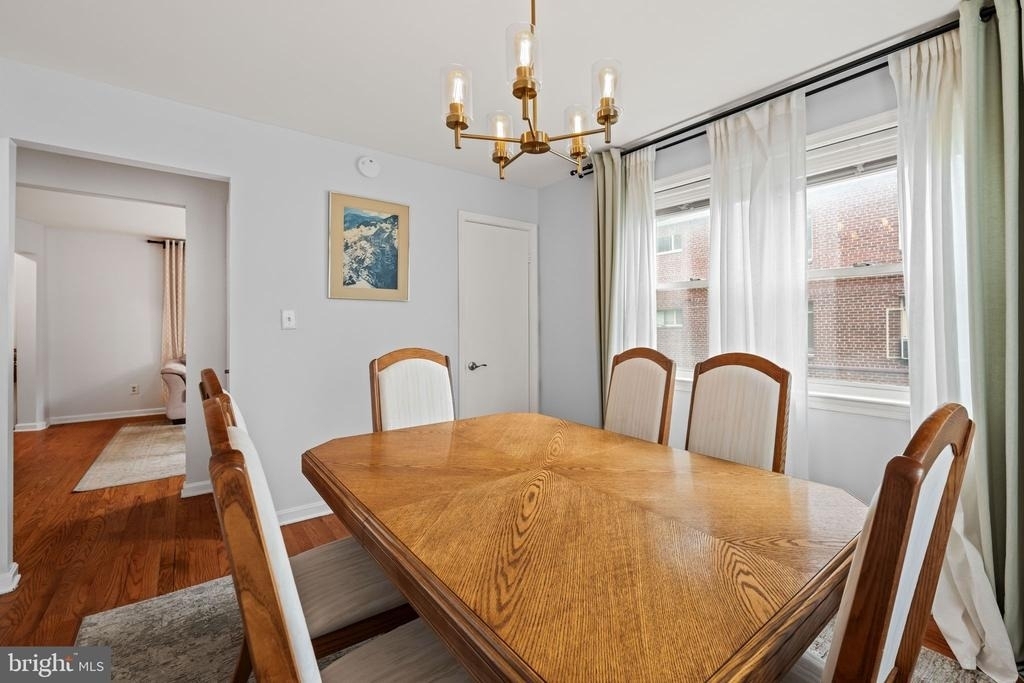139 Hawaii Avenue Ne - Photo 4