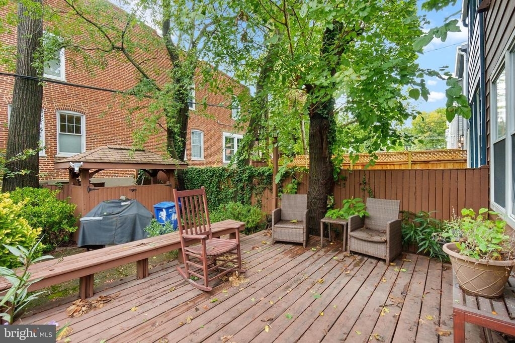 1501 Crittenden Street Nw - Photo 43