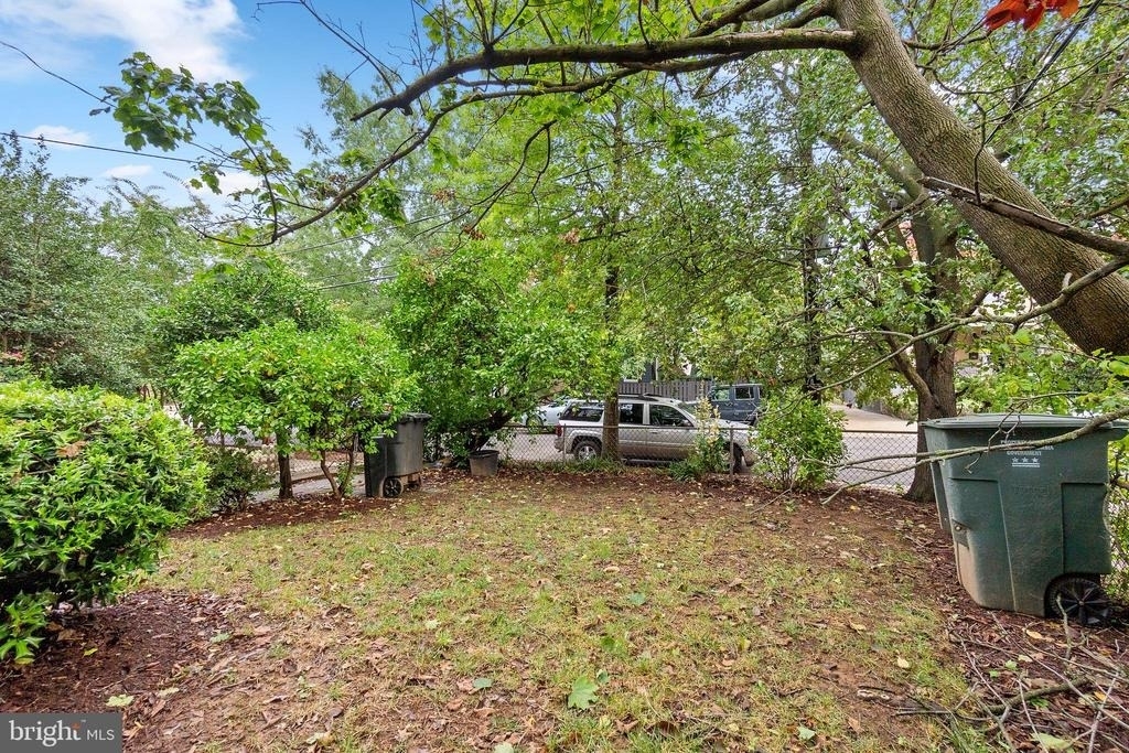 1501 Crittenden Street Nw - Photo 47