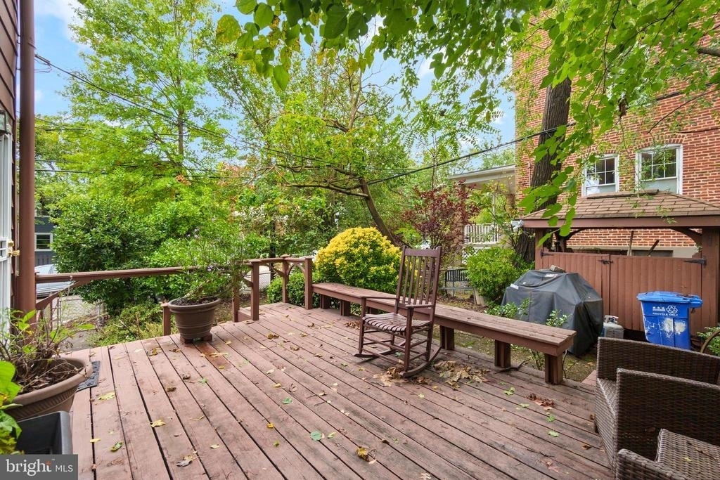 1501 Crittenden Street Nw - Photo 44