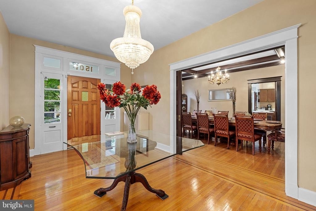 1501 Crittenden Street Nw - Photo 2
