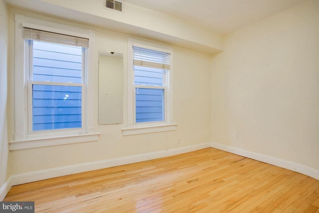 1915 11th Street Nw - Photo 12