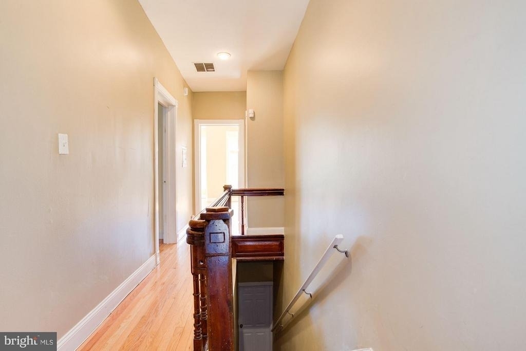1915 11th Street Nw - Photo 5