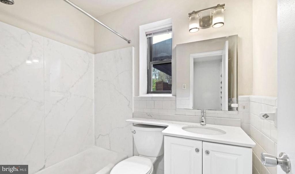 2325 42nd Street Nw - Photo 13