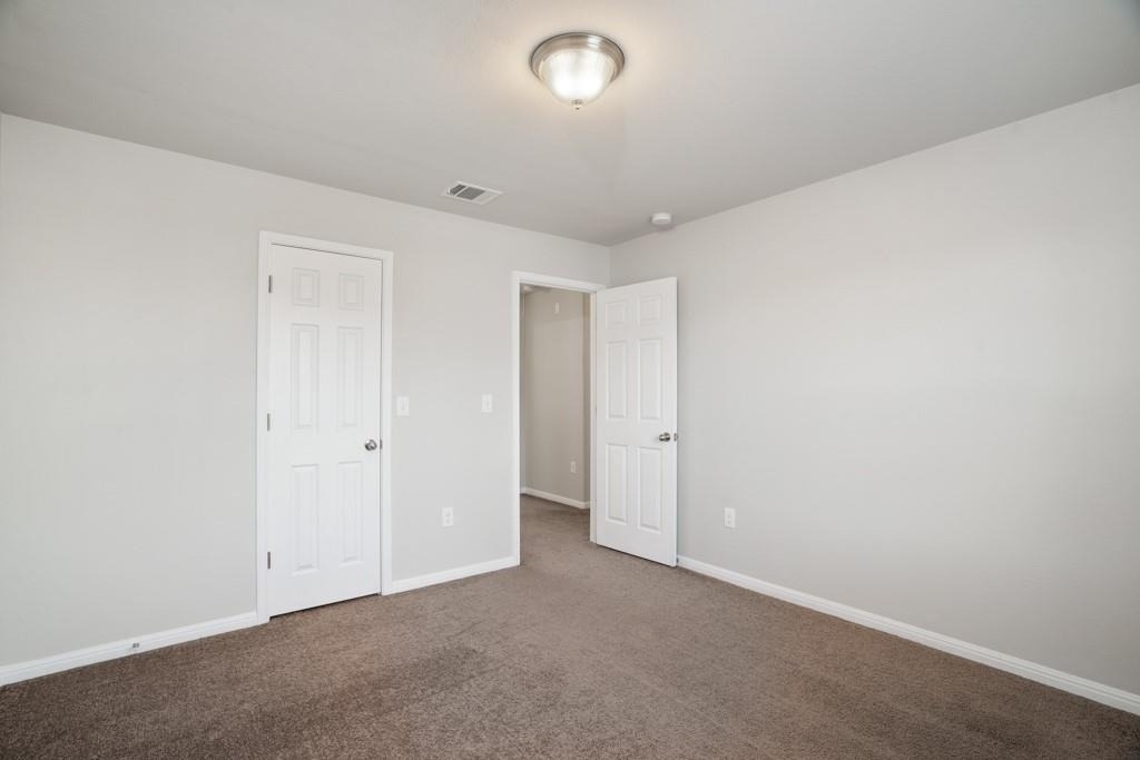 156 Triumph Rd - Photo 11