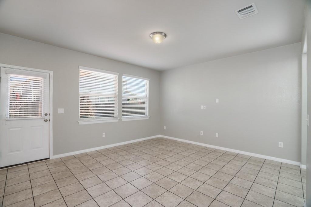 156 Triumph Rd - Photo 6
