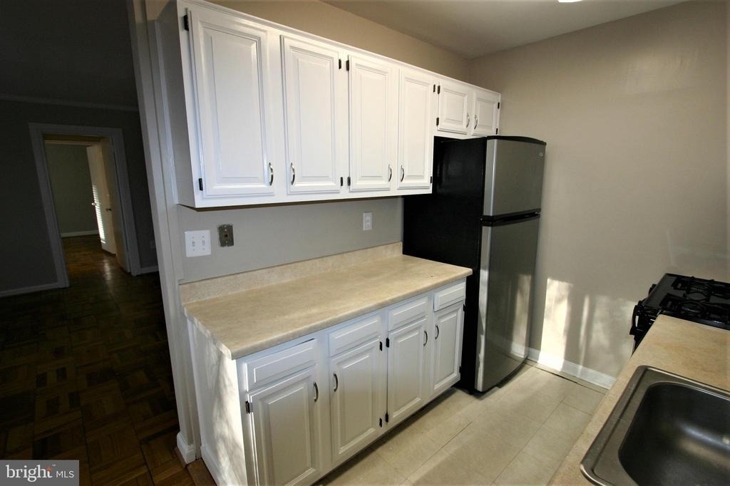 4114 Davis Place Nw - Photo 1