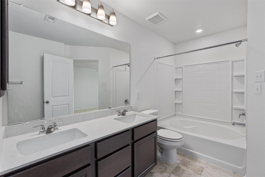 305 Los Cobos Ln - Photo 16