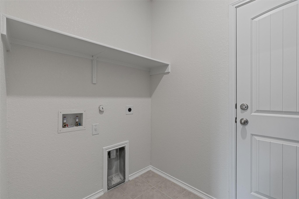 305 Los Cobos Ln - Photo 11