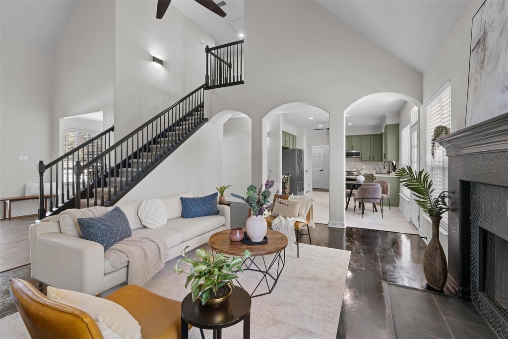 312 Country Club Dr - Photo 10