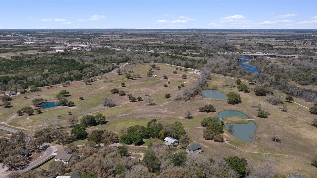 312 Country Club Dr - Photo 35