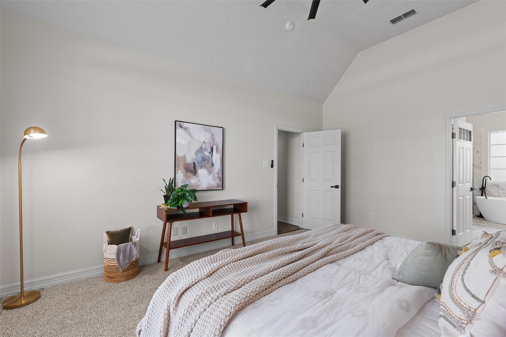 312 Country Club Dr - Photo 16