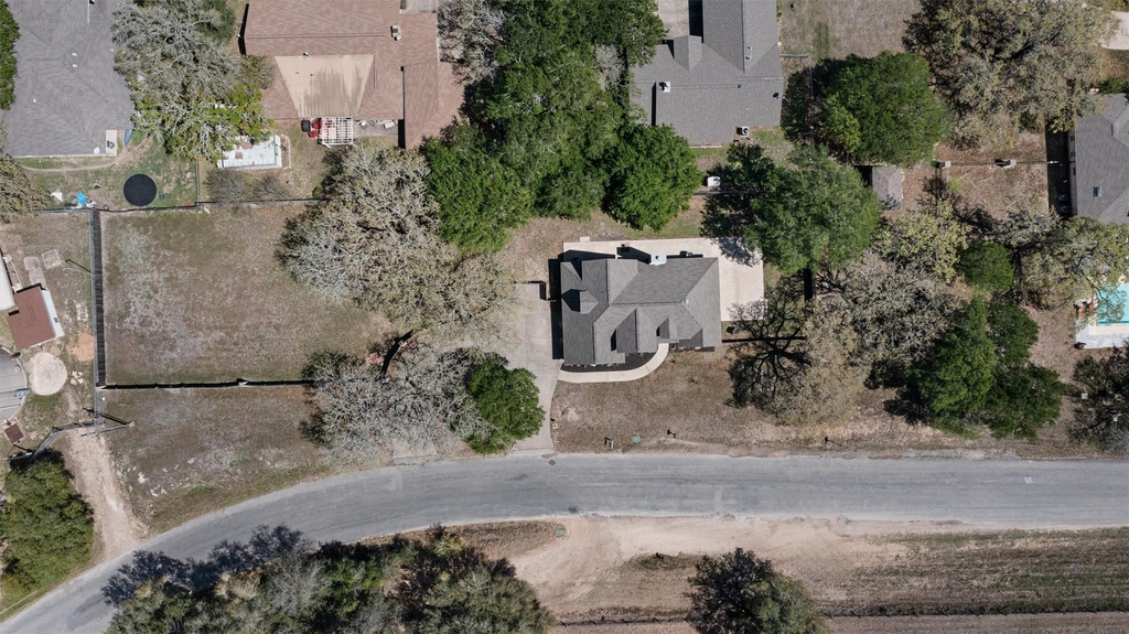 312 Country Club Dr - Photo 32