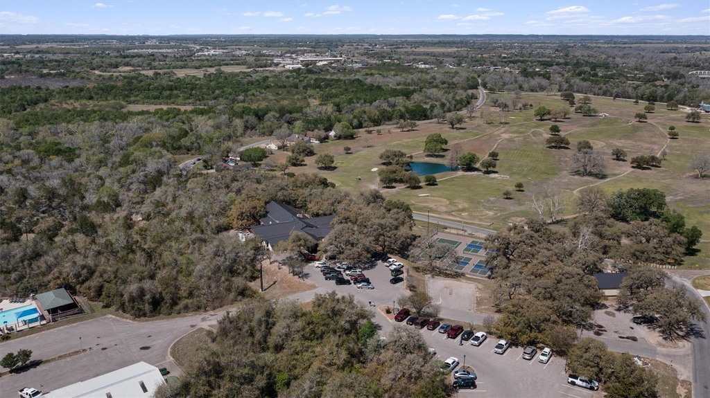 312 Country Club Dr - Photo 34