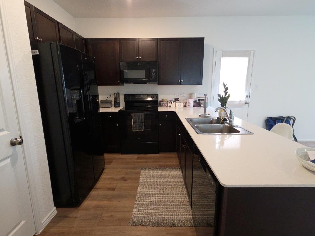 1232 Cattail Ln - Photo 5