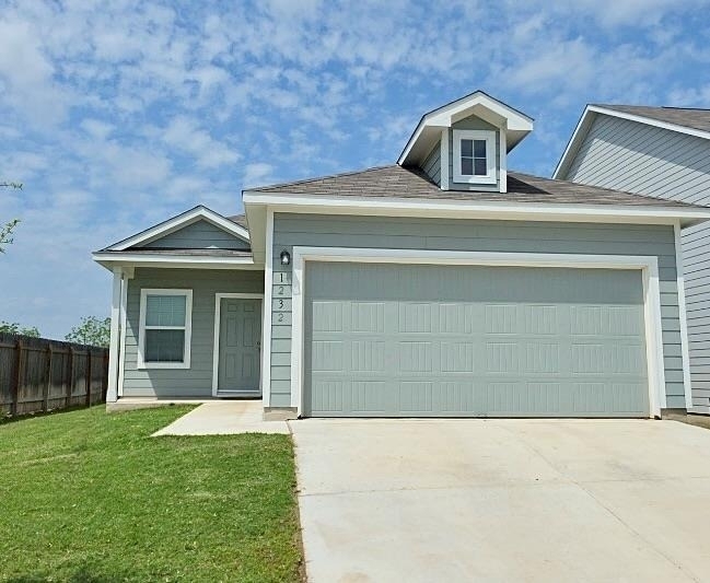 1232 Cattail Ln - Photo 0