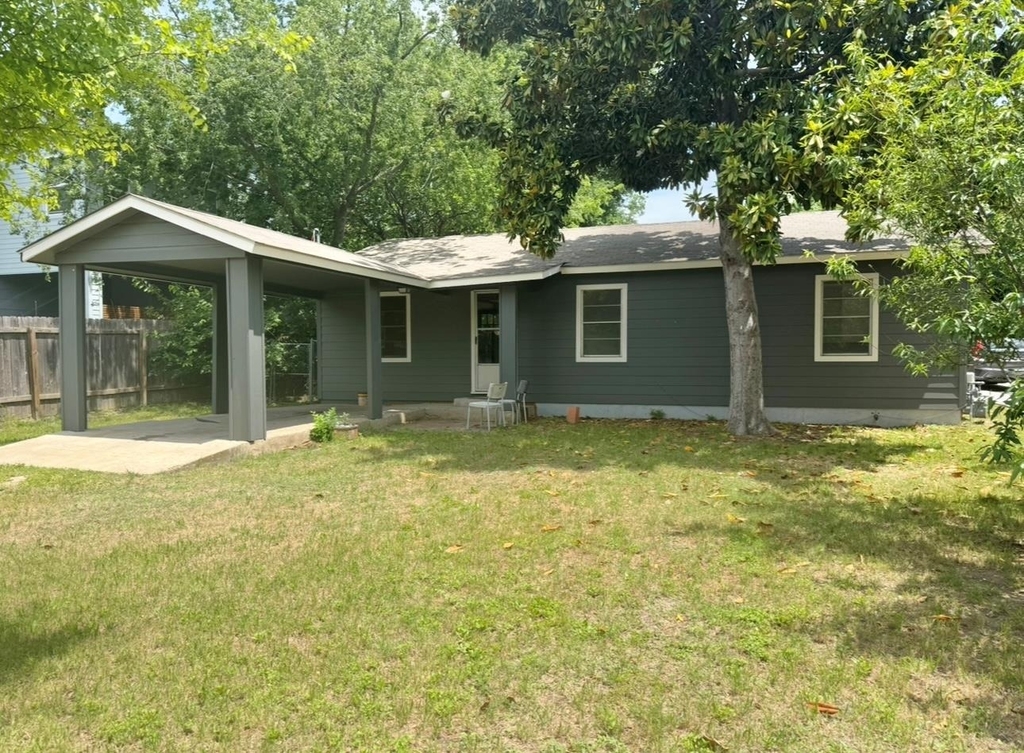 406 Swanee Dr - Photo 0