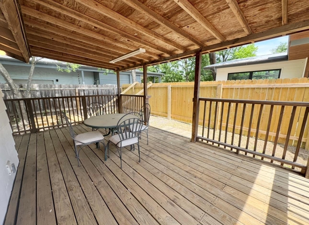 406 Swanee Dr - Photo 15