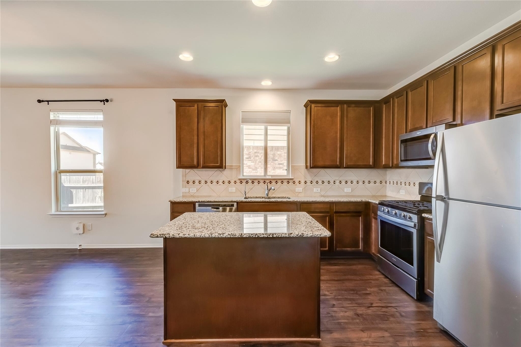 11617 Amber Stream Ln - Photo 8